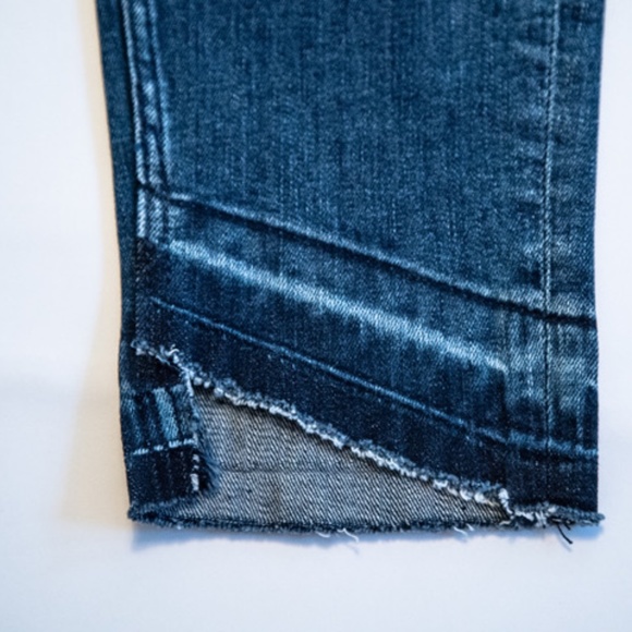 ZARA MID RISE CROPPED JEANS SIZE 40 - Picture 3 of 8